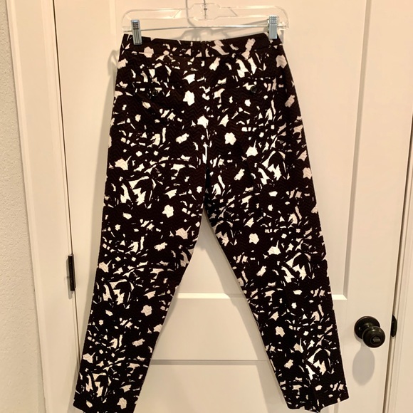 Banana Republic Black and White Ankle Pants - Picture 2 of 4